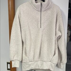 American Eagle Outfitters White Sherpa Fleece